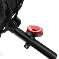 DrPhone Fiets Achterlicht Houder – Geschikt voor AirTag–  Rood Reflecterende Achterlamp voor Veiligheid & Tracking